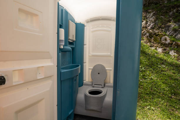 Best Sanitation services for porta potties  in Walton Hills, OH
